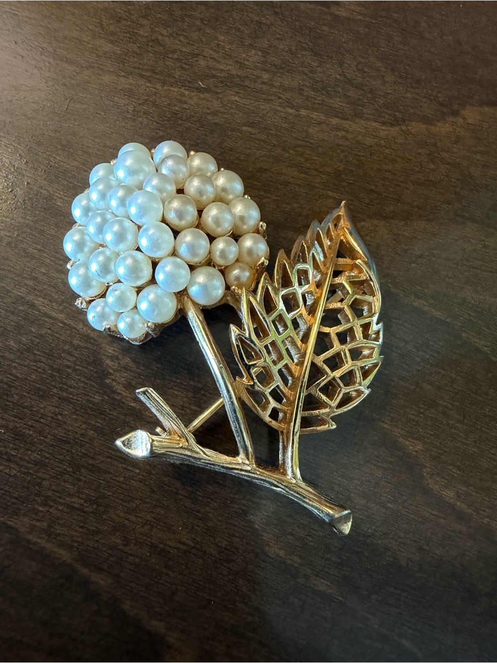 Vintage Crown Trifari Pearl Cluster Gold Tone Leaf Brooch